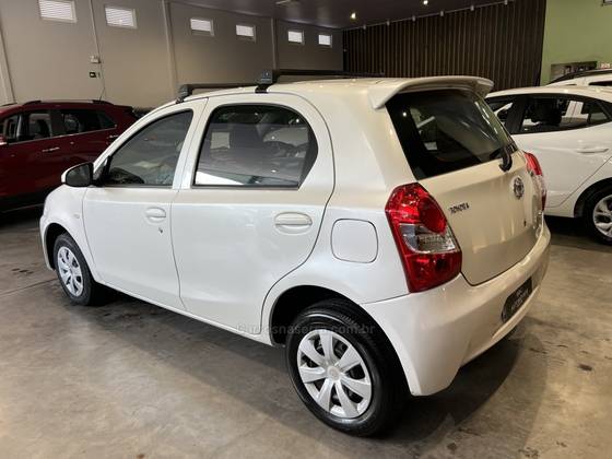 TOYOTA ETIOS 1.3 X 16V FLEX 4P MANUAL